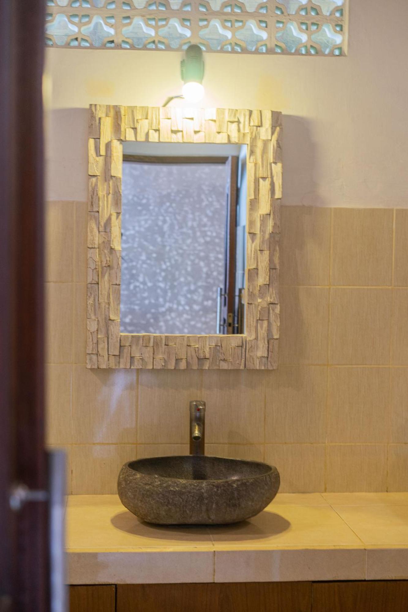 Villa Salya - 3Br - Private Pool - 1Min Walk To La Favela! 세미냑 외부 사진